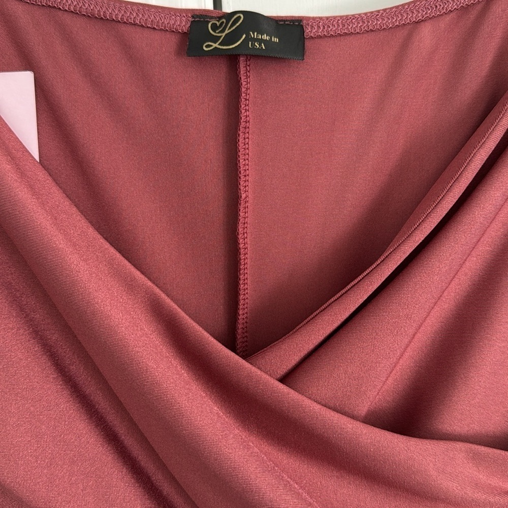 🔵 NWT OFF THE SHOULDER ROSE GOLD RUCHED DRESS SIZE SMALL - Picture 2 of 5